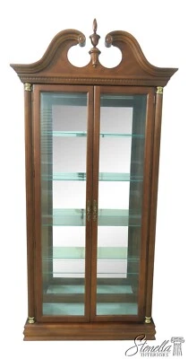 54445: Gabinete de curiosidades cerezo 2 puertas vidrio biselado PULASKI Foto 1 de 4