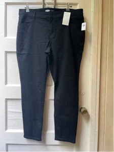 Nwt Women's Old Navy 4 pocket Black Super Skinny Stretch Jeans Size 16 Petite - Picture 1 of 6
