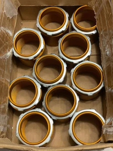 10 pack Electrical Conduit Compression Connector Fitting for EMT - 2.75 x 2 in - Picture 1 of 7