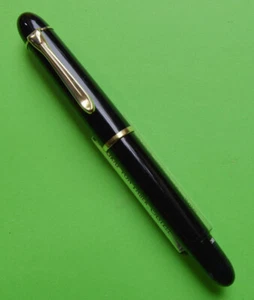 Pelikan 140 Kolbenfüller mit einer 14ct Goldfeder der Stärke "OBB" - Bild 1 von 5