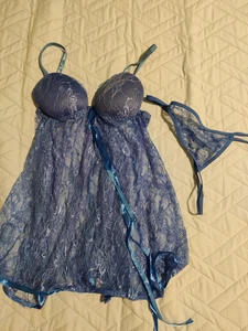 Women's blue lace lingerie set size medium NEW - Picture 1 of 4