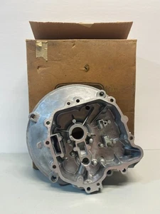 John Deere Oil Pan Crank Case Cover M118831 12PB 12SB 14PB 14PZ 14SB 14PT NOS - Picture 1 of 15