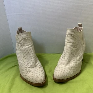 Botines Brynn Altar’d State Taupe Imitación Cuero Piel de Serpiente Talla 8 M - Imagen 1 de 15
