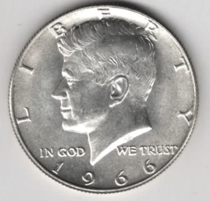 1966 P KENNEDY HALF DOLLAR $.50 COIN 40% SILVER UNITED STATES PHILADELPHIA USA - Picture 1 of 2