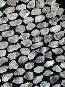 1000 Carats Diamond Quartz Crystals Lot of 130 Pieces for Wire Wraping. - Picture 1 of 10