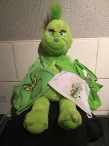 Build A Bear The Grinch With 2 T-shirts  (USA Exclusive) - Picture 1 of 10