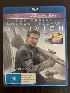 Oblivion (Blu-ray, 2013) Tom Cruise, Morgan Freeman, Olga Kurylenko - Picture 1 of 3