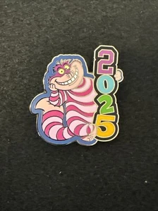 2025 Disney Yearly Mystery Pin - Cheshire from Alice in Wonderland - Picture 1 of 2