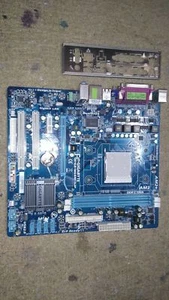 Carte mere GIGABYTE GA-M68M-S2P REV 2.3 socket AM2+/AM3 - Imagen 1 de 1