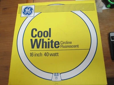 GE Lighting 33893 FC16 T9 Circline, Cool white, 40-Watt 2700-Lumen T9 Circuline - Image 1 of 3