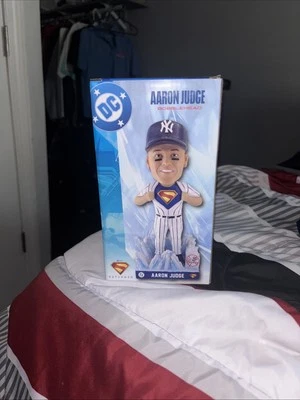 Figura de superhéroe DC Aaron Judge New York Yankees Foto 1 de 2