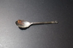 Vintage “1881 ® Rogers ® Oneida Ltd.” Fluted Serving Spoon c.1935 - Picture 1 of 12