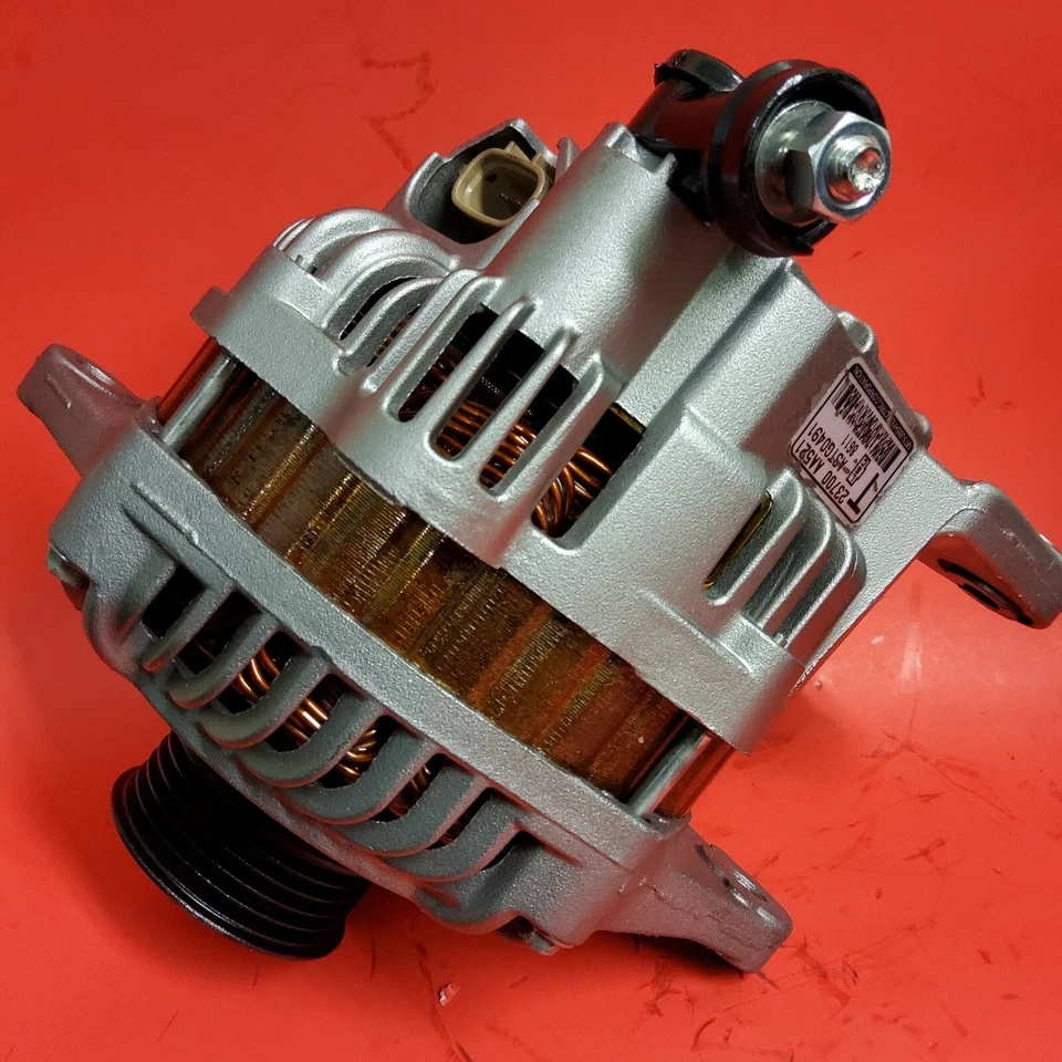 Alternador Subaru Forester 2006 a 2010 motor turboalimentado de 2,5 litros 110 amperios    Foto 1 de 4