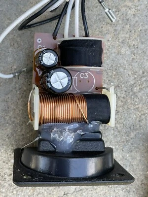 Altavoz cruzado de 2 vías POLK S4 único Foto 1 de 4