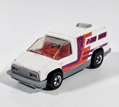 Vintage 1978 Hot Wheels Blackwall White Van Beach Blaster Made in India HTF - Image 1 of 4