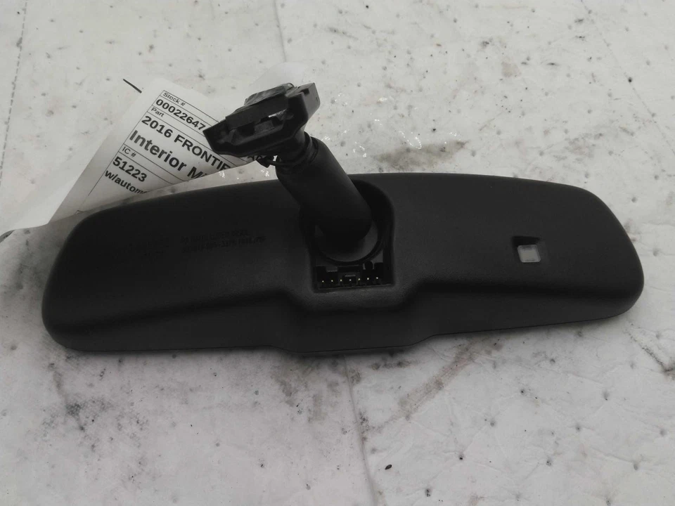 Espejo retrovisor interior delantero central usado se adapta a: Nissan Frontier 2016 con automático Foto 1 de 4