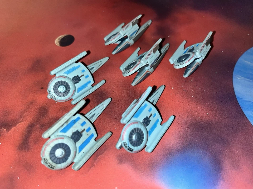 Star Trek Micro Machines Lot USS Grissom TNG X6 Space Ship Wars Federation Fleet - Image 1 of 1