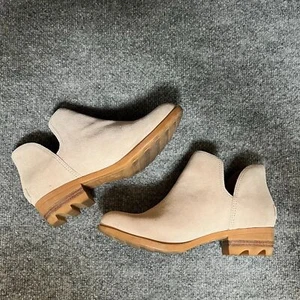 Sorel Lolla II Suede Booties Size 7.5 - Picture 1 of 10