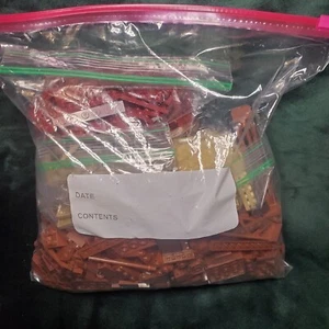 Lego Mix zufällige Stücke Bulk Lot Braun Steine etwas mehr als 1,75 Pfund eine Gallone. - Bild 1 von 3