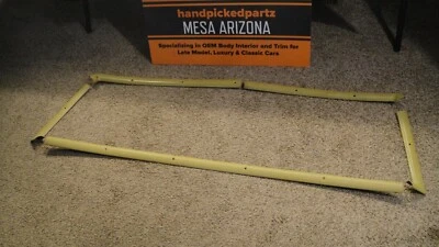 1969-1970 CADILLAC FLEETWOOD BROUGHAM 4DR INTERIOR BACK GLASS REVEAL TRIM MLDG - Image 1 of 4