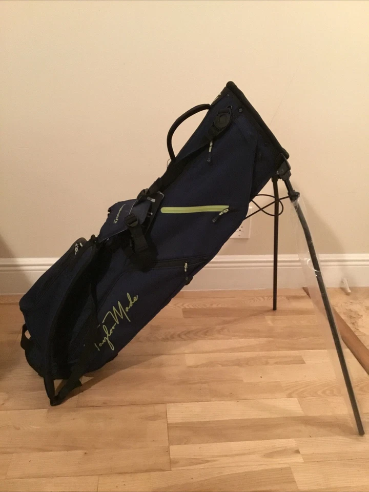 TaylorMade Flex Tech Carry/Stand Golf Bag with 3-way Dividers & Rain Cover (NEW) - Image 1 of 4
