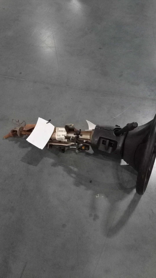 Coluna de direção usada serve: 2013 Chevrolet Silverado 3500 picape coluna câmbio Gra - Imagem 1 de 4