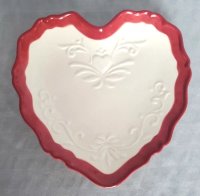 Decorative Ceramic Heart Tray - Image 1 of 4