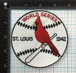 1942 WORLD SERIES ST. LOUIS CARDINALS MLB BASEBALL VINTAGE 4" SOUVENIR PATCH - Picture 1 of 2