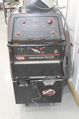 Lincoln Precision TIG 275, modelo K1826-1 Foto 1 de 3