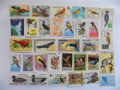 WORLDWIDE Collection of used BIRD STAMPS OFF PAPER-11-8-A-WE COMBINE SHIPPING - Image 1 of 2