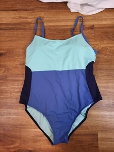 L.L Bean Blue 1 Piece Bathingsuit Size 18 Reg Blue - Picture 1 of 4