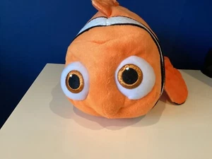 RARE VINTAGE Official Disney Store Stamped Finding Nemo Soft Toy figure - Picture 1 of 4