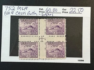 Scott # 752 Block 4 MLH crossed gutters & dashes 2024 Catalogue Value $60.00 - Picture 1 of 4