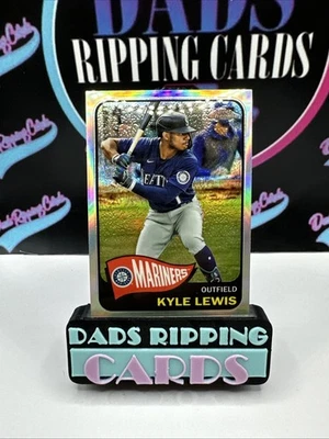 2021 Topps - Chrome 1965 Topps Redux Kyle Lewis #TH65-1 - Image 1 of 4