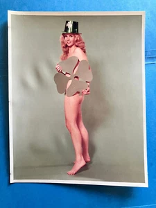 Indus Arthur "MASH" original vintage press full figure topless nude photo - Picture 1 of 1