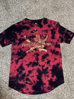 Camiseta Disney Piratas del Caribe Adulto S Roja Negra Tie Dye Calavera Gráfico Foto 1 de 4
