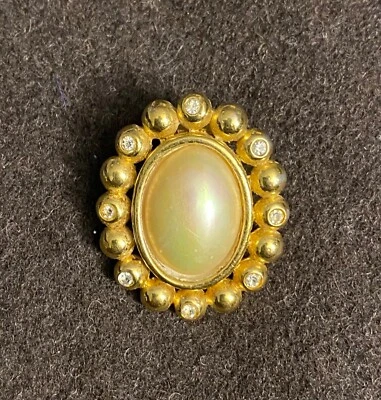 Christian Dior - Ohrclip mit Kunstperle Zirkonien Goldfinish Einzelstück -Ersatz - Bild 1 von 4