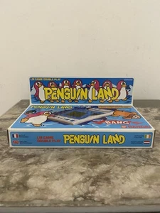 LSI GAME DOUBLE PLAY PENGUIN LAND GAMES NIB BANDAI 1983 GAME WATCH - Picture 1 of 10