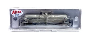 N Scale Atlas 50006311 Union Pacific UP 903024 Scale Test 20,700-Gallon Tank Car - Picture 1 of 3