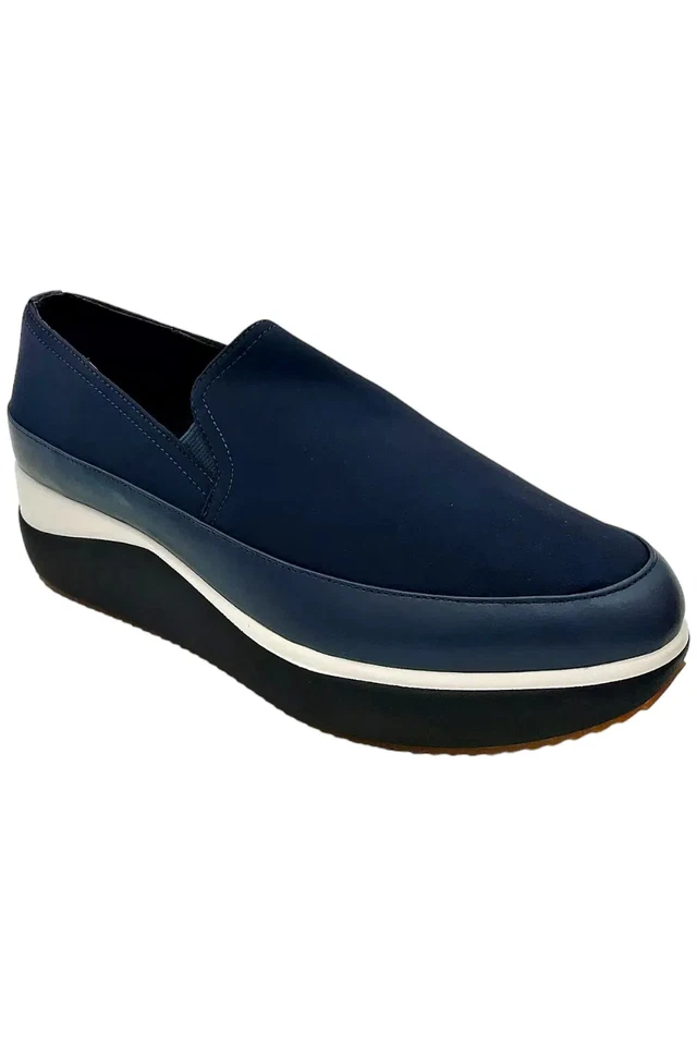 Donald Pliner 女式 Lizzee 绉织弹性运动鞋海军蓝 — 第 1/3 张图片