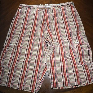 Rocawear Red Plaid Cargo Baggy Shorts Size 40 - Picture 1 of 8