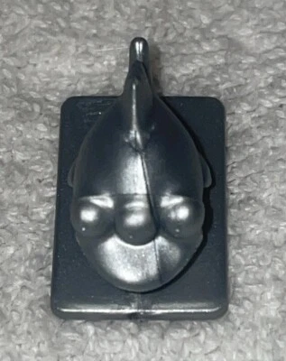 Scene It Simpsons Deluxe Edition Blinky 3 Eyed Fish Token Replacement Part 2009 - Image 1 of 4