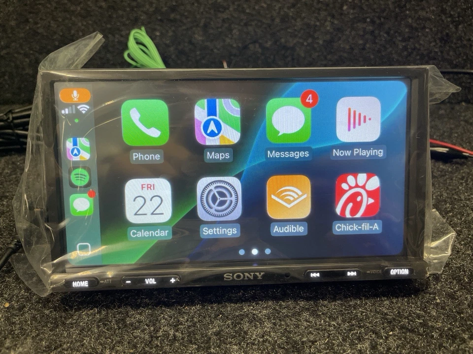 Receptor estéreo para automóvil Sony XAV-AX3200 6,95" 2 DIN con Apple CarPlay y Android Auto Foto 1 de 4