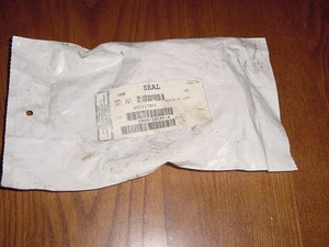 INTERNATIONAL SEAL 6011135C1 - Picture 1 of 1