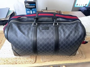 Gucci GG Supreme Canvas Carry On Large Duffle Bag. - Picture 1 of 14