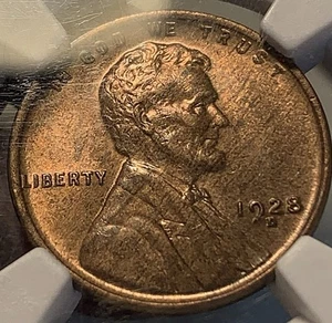 1928d Lincoln Cent, NGC graded MS 62 RB - Picture 1 of 13