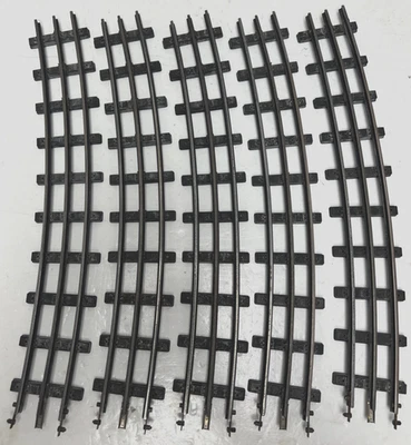 GROUP OF 5 ORIGINAL LIONEL 771 T-RAIL CURVED TRACK, W/SCREWS/NUTS -PREWAR - RARE - Image 1 of 4