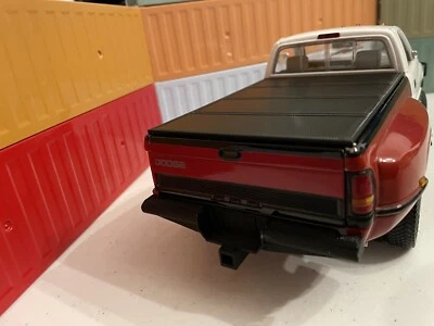 3D Printed Tonneau Bed Cover for 1/18 Anson Dodge Ram 3500 Dually 1995 JRL - Image 1 of 4