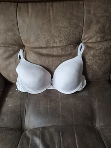 Sujetador camiseta IZOD para mujer blanco talla 36C cierre trasero correas ajustables - Imagen 1 de 13