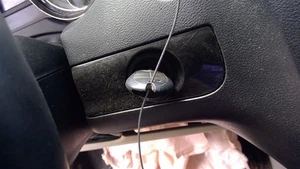 Ignition Switch Conventional Ignition Fobik Fits 15-20 CARAVAN 726162 - Picture 1 of 12